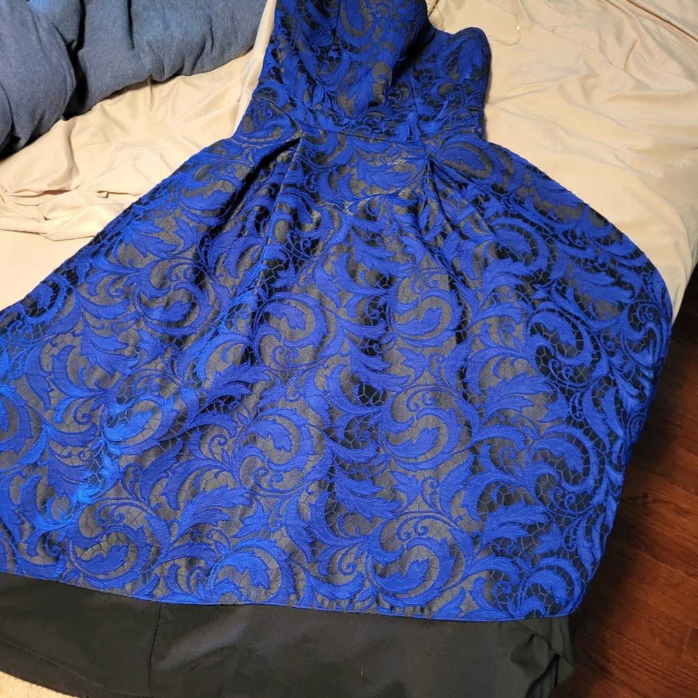 Strapless dress